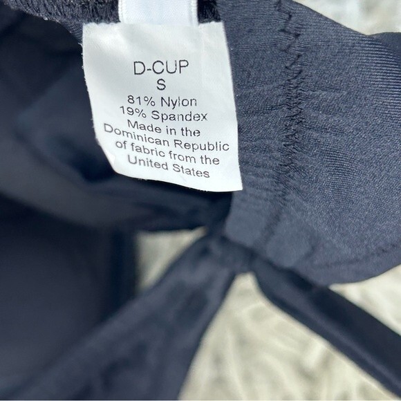 J. Crew Black Twist Bandeau Bikini Swim Top women’s size Small D Cup - Picture 5 of 5